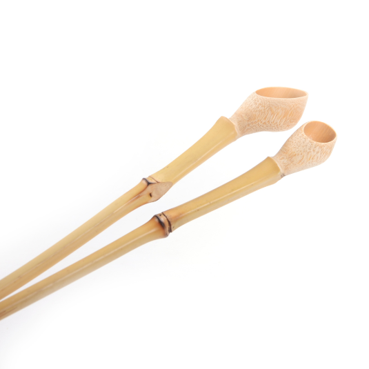Cuillère en bambou sculptée pour préparation du thé matcha
